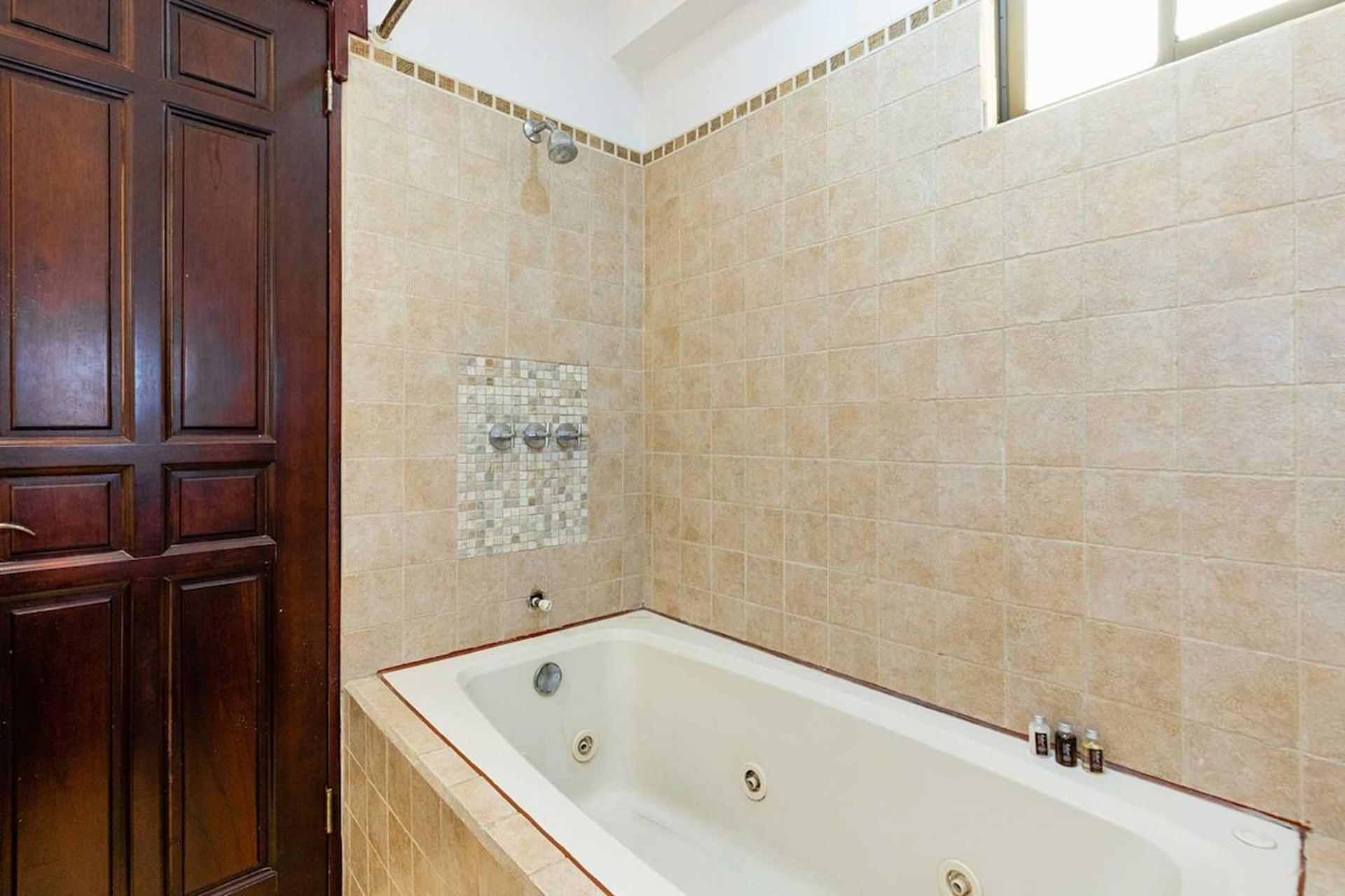 Newly Remodeled Unit In Flamingo With Sweeping Ocean Views From Big Terrace Playa Flamingo Exterior foto